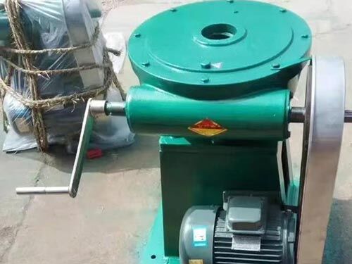 QLT型手推啟閉機(jī) 手推操作 便捷省力 小型閘門 農(nóng)田適用實物圖