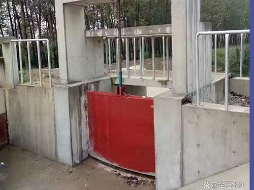 標(biāo)題：鑄鐵鑲銅圓閘門DN800實測揭秘：污水廠密封面間隙≤0.1mm，這3個細(xì)節(jié)決定壽命！整體外觀 | 鑄鐵 | 閘門整體結(jié)構(gòu)展示