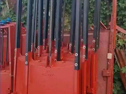 SSFZ型雙止水鑄鐵鑲銅閘門：滲水量≤0.7L/min·m，水利工程的“密封守護(hù)者”文章配圖